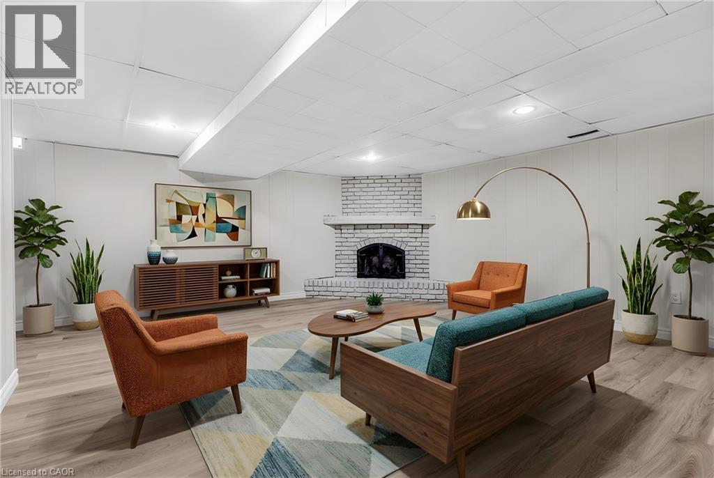 111 MANOR Drive thumbnail 39