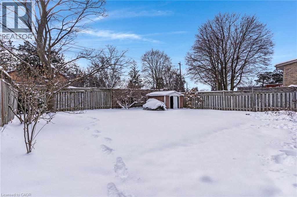 111 MANOR Drive thumbnail 42