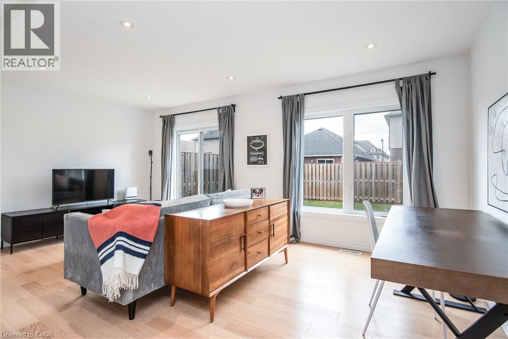 143 WILLIAM Street thumbnail 3