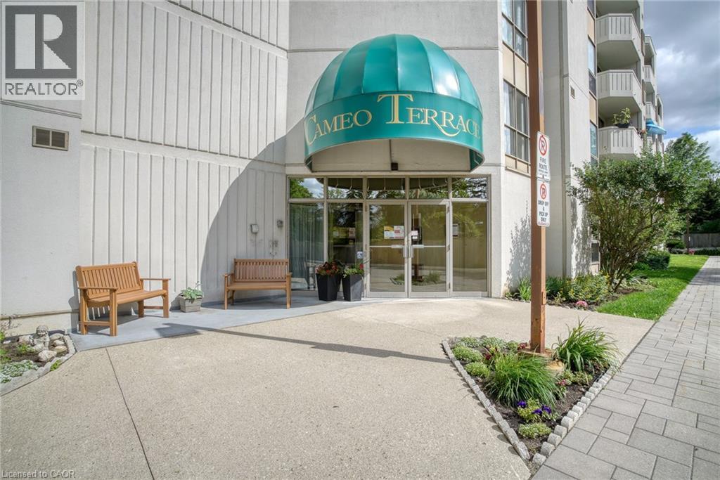 3267 KING Street E Unit# 505 thumbnail 2