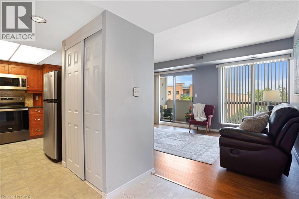 3267 KING Street E Unit# 505 thumbnail 7