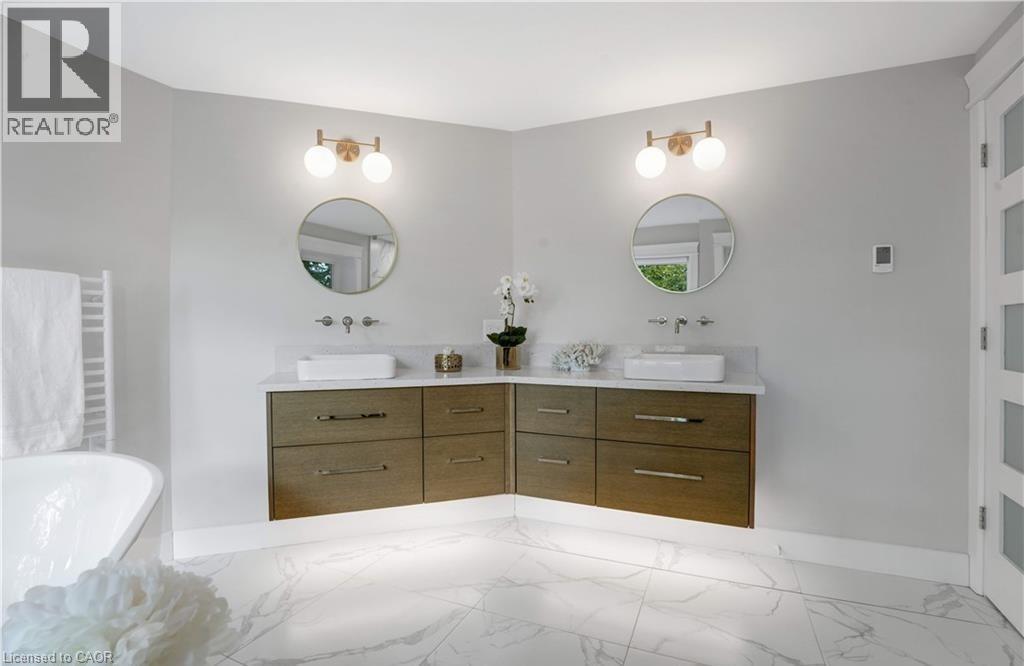 239 CORRIE Crescent thumbnail 32