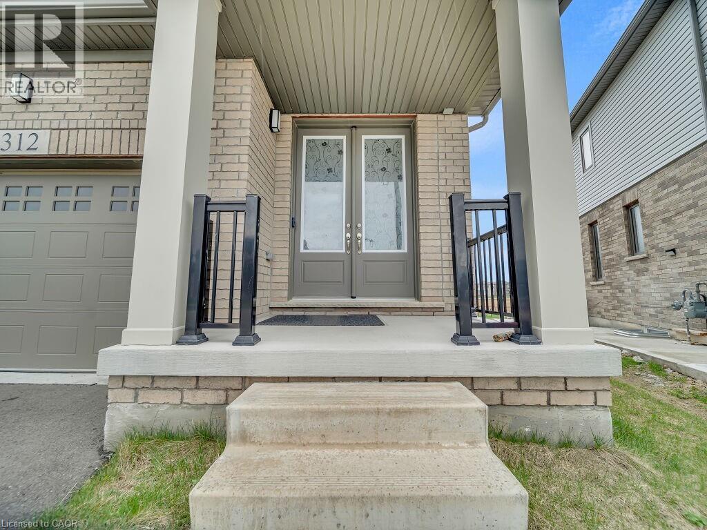 312 BISMARK Drive thumbnail 4