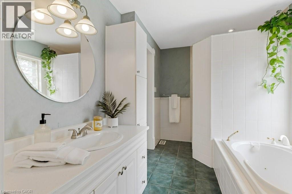 423 WILLIAM Street thumbnail 22