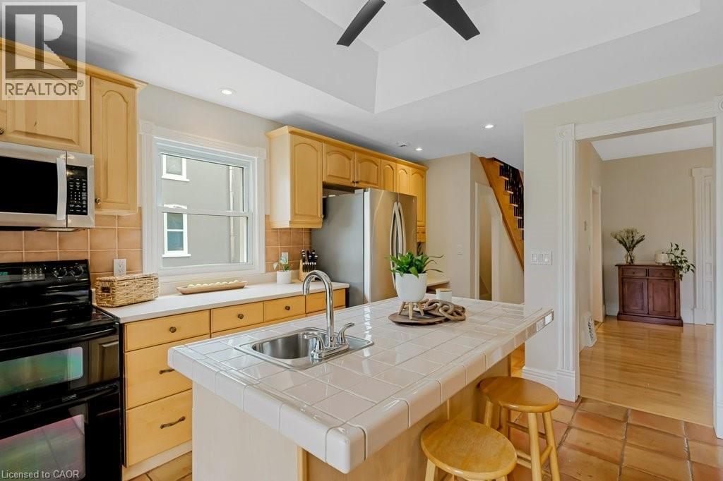 423 WILLIAM Street thumbnail 16