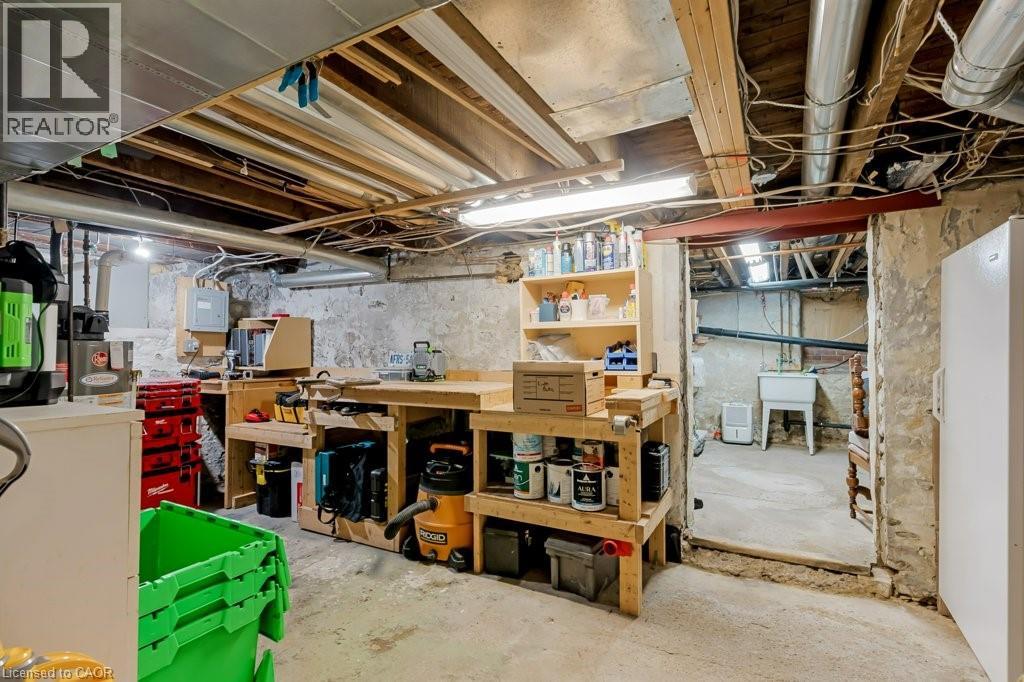 423 WILLIAM Street thumbnail 35