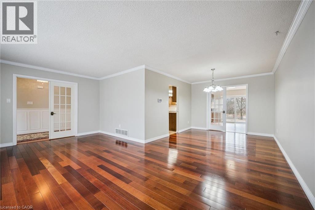 124 AUTUMN HILL Crescent thumbnail 7