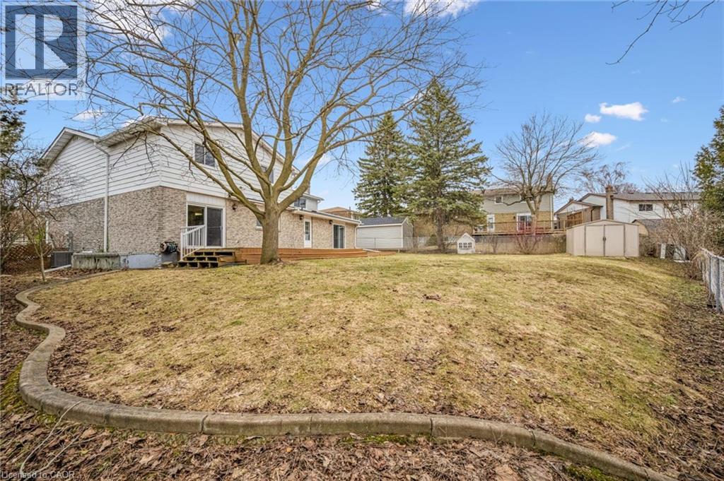 124 AUTUMN HILL Crescent thumbnail 41