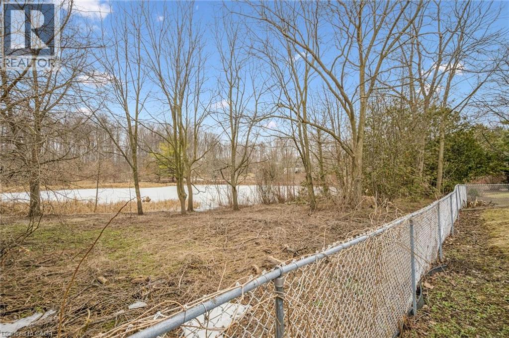 124 AUTUMN HILL Crescent thumbnail 43