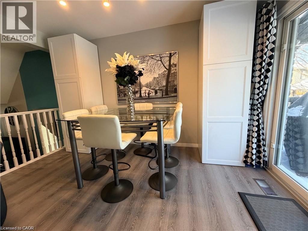 15 GEES Way thumbnail 12