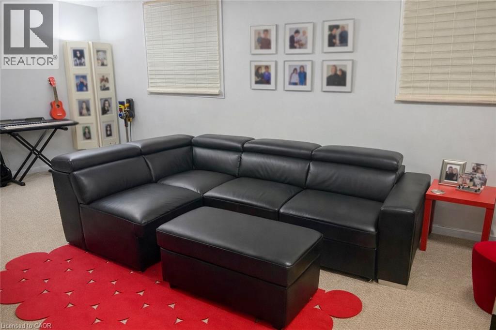 15 GEES Way thumbnail 24