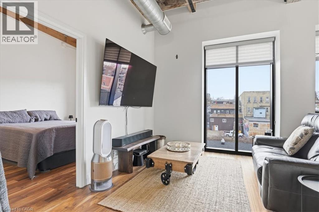 19 GUELPH Avenue Unit# 401 thumbnail 4