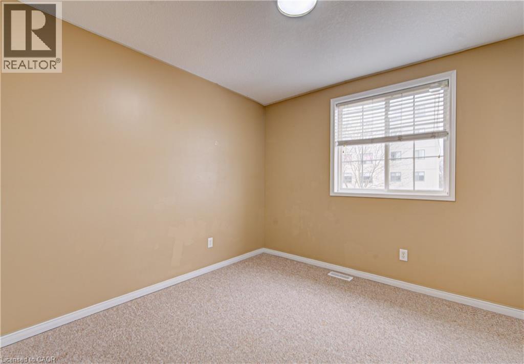 12 HOLBORN Drive Unit# A8 thumbnail 32