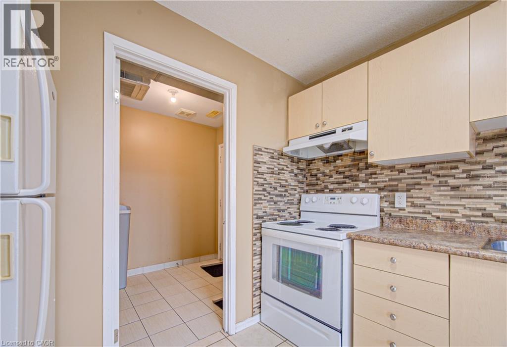 12 HOLBORN Drive Unit# A8 thumbnail 17