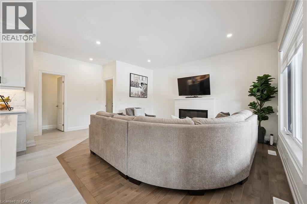 138 WOODBERRY Crescent thumbnail 17