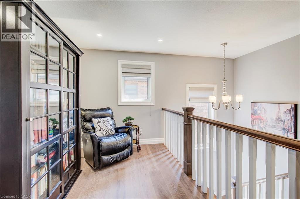 831 COPPER RIDGE Drive thumbnail 34