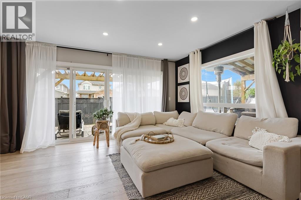 115 SWEENEY Crescent thumbnail 23