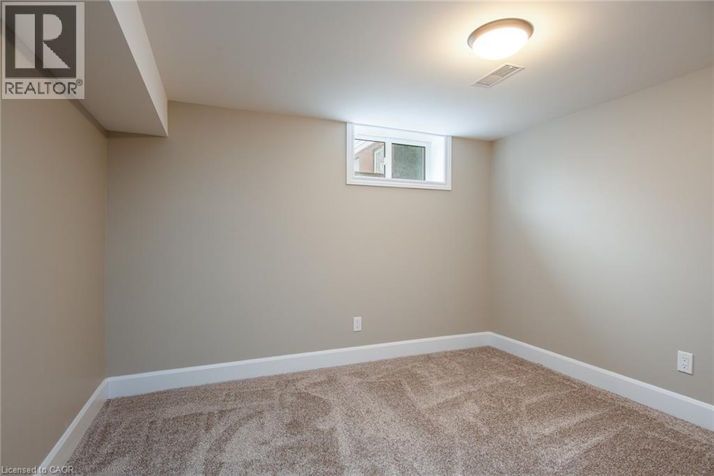 525 COURTLAND Avenue E thumbnail 37