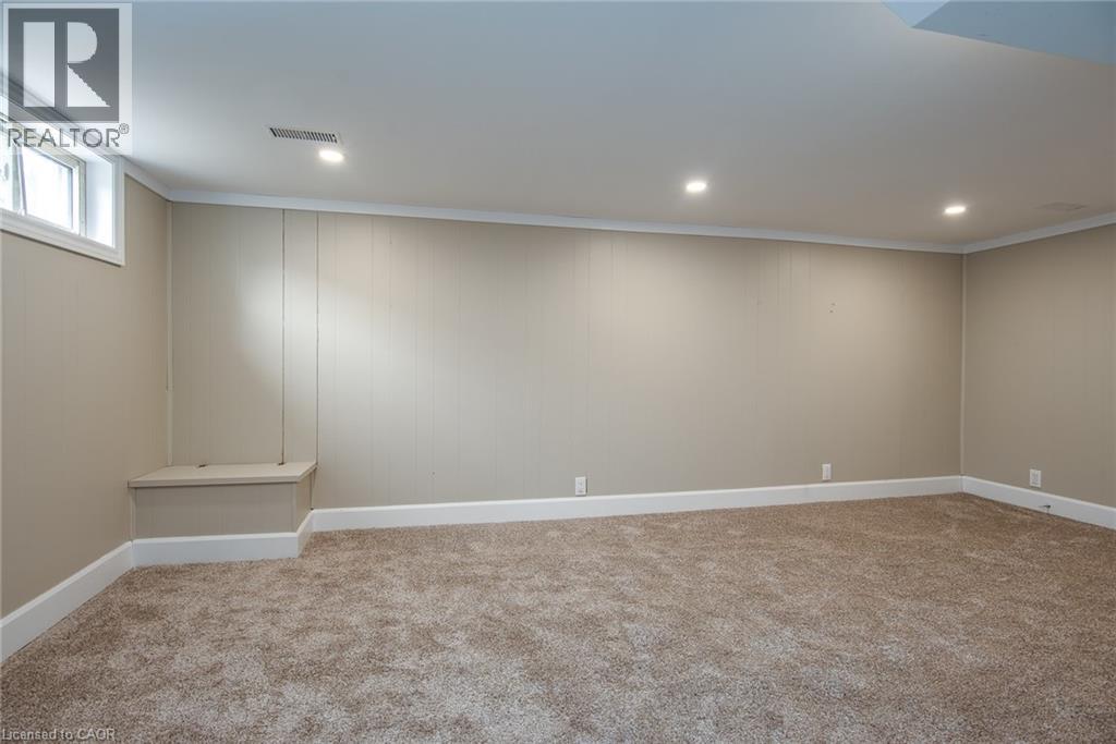 525 COURTLAND Avenue E thumbnail 43