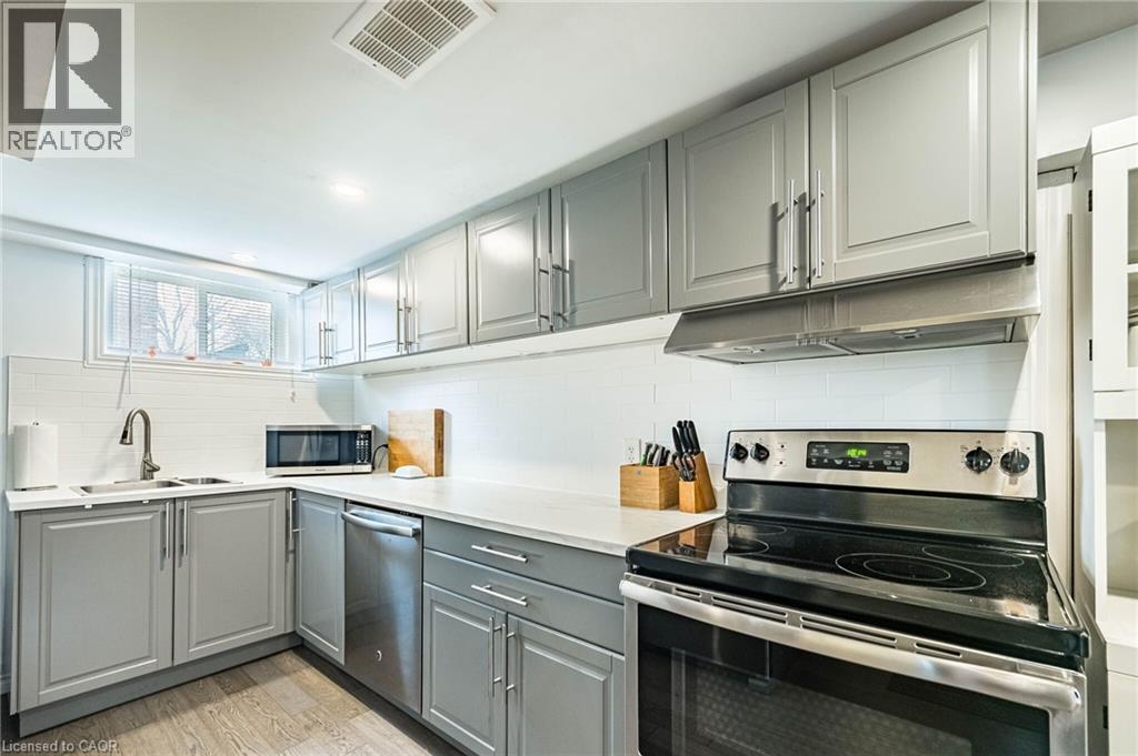 40 N ELLIS Crescent N thumbnail 33