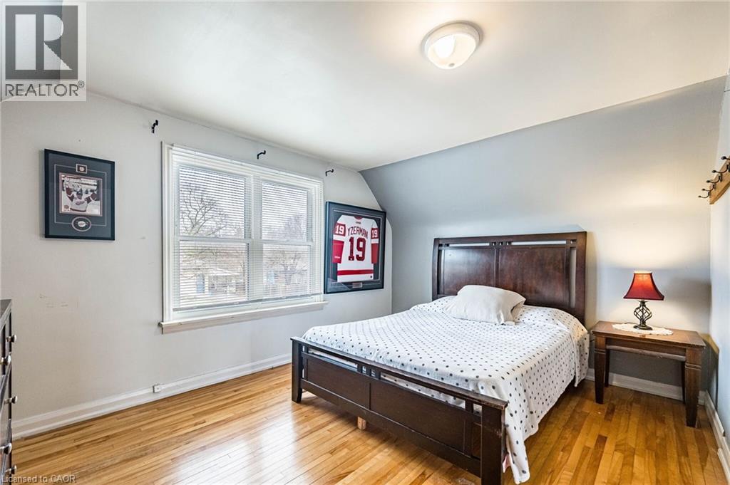 40 N ELLIS Crescent N thumbnail 20