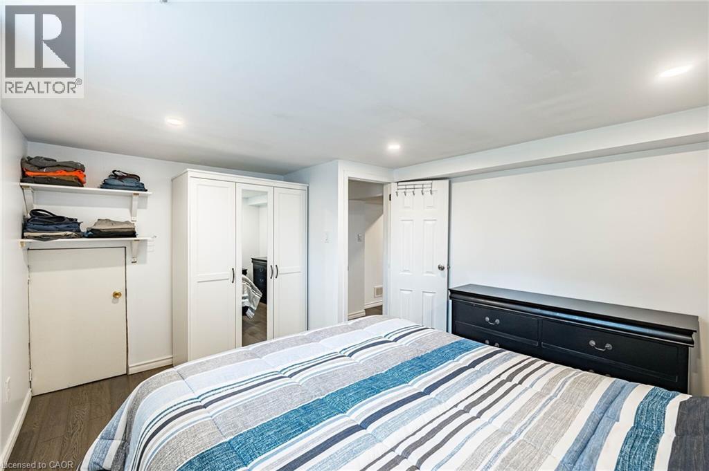 40 N ELLIS Crescent N thumbnail 38