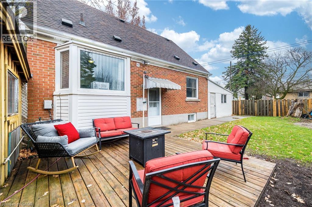 40 N ELLIS Crescent N thumbnail 46