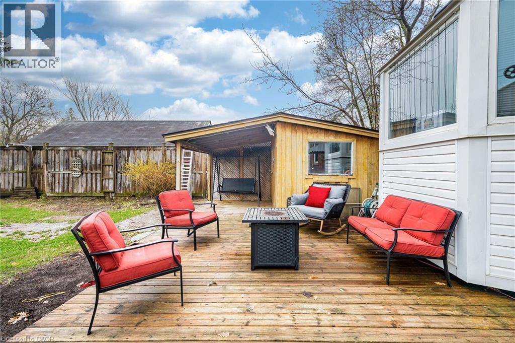 40 N ELLIS Crescent N thumbnail 45