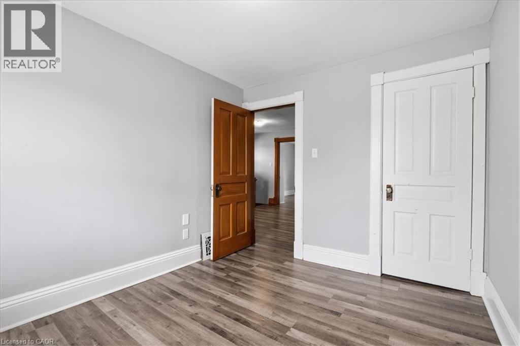 12 TODD Street thumbnail 28