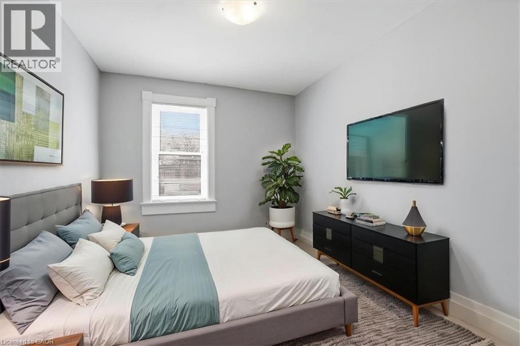 12 TODD Street thumbnail 21