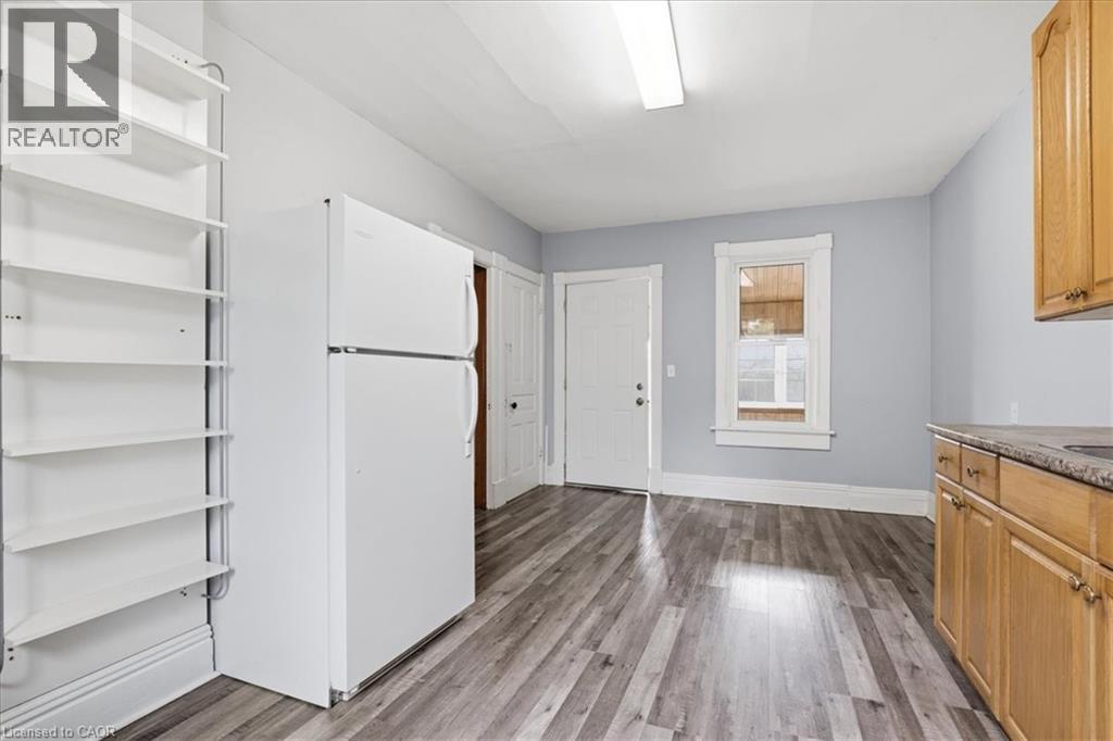 12 TODD Street thumbnail 15