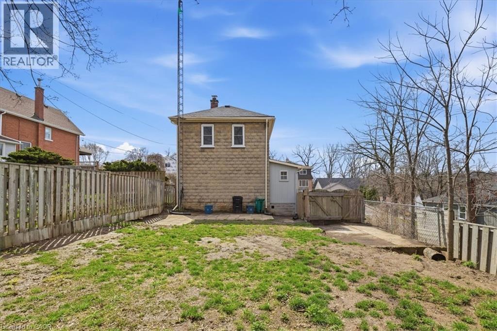 12 TODD Street thumbnail 33