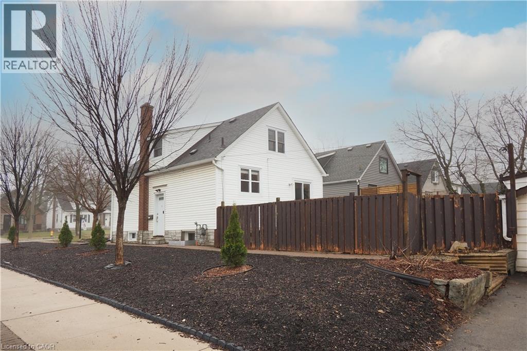 354 BLUCHER Boulevard thumbnail 32