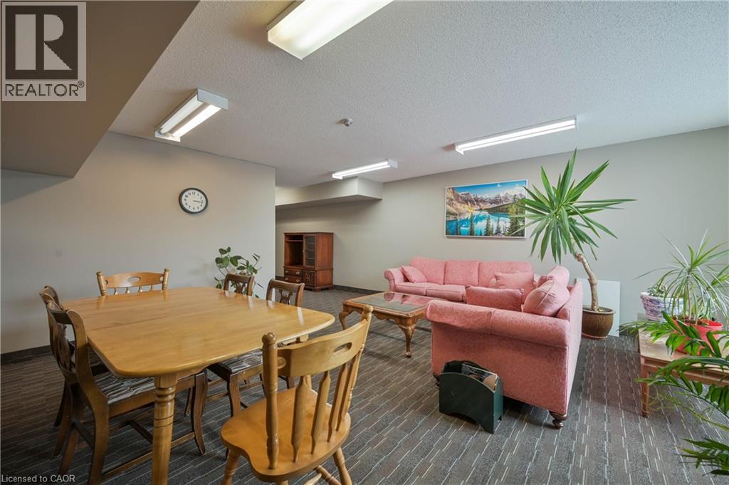 35 GREEN VALLEY Drive Unit# 1612 thumbnail 26