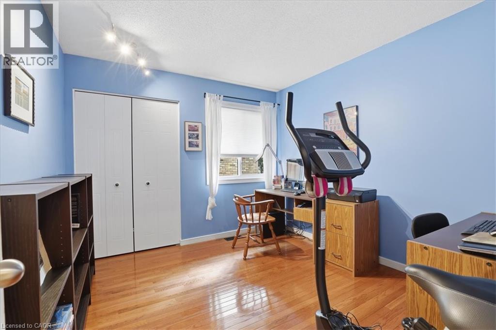 110 MILTON Avenue thumbnail 24