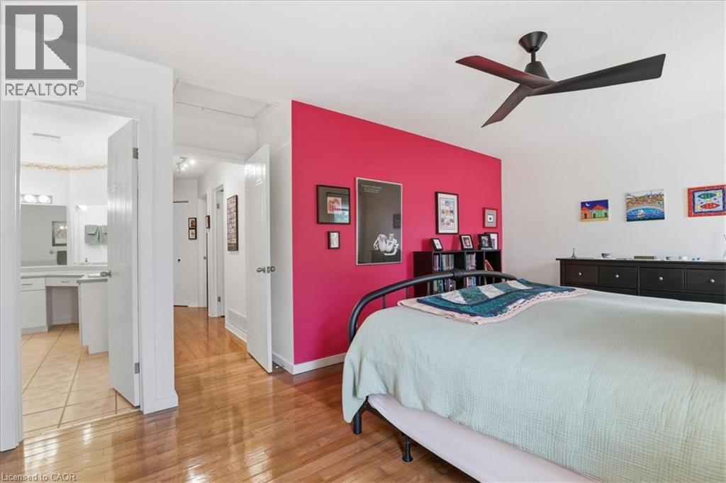 110 MILTON Avenue thumbnail 28