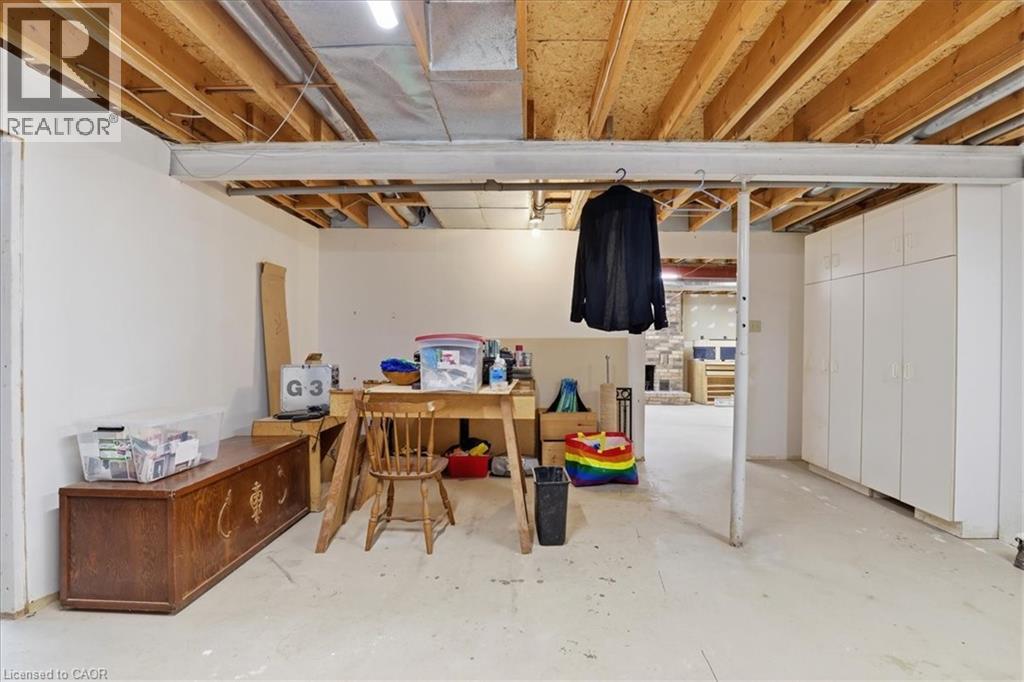 110 MILTON Avenue thumbnail 31