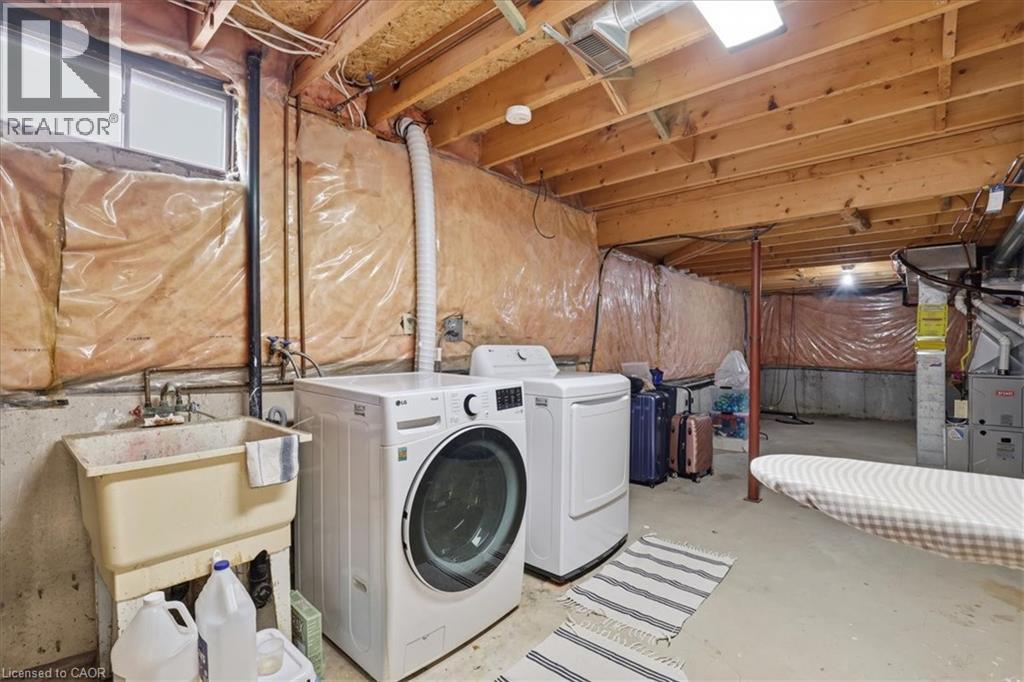 110 MILTON Avenue thumbnail 33