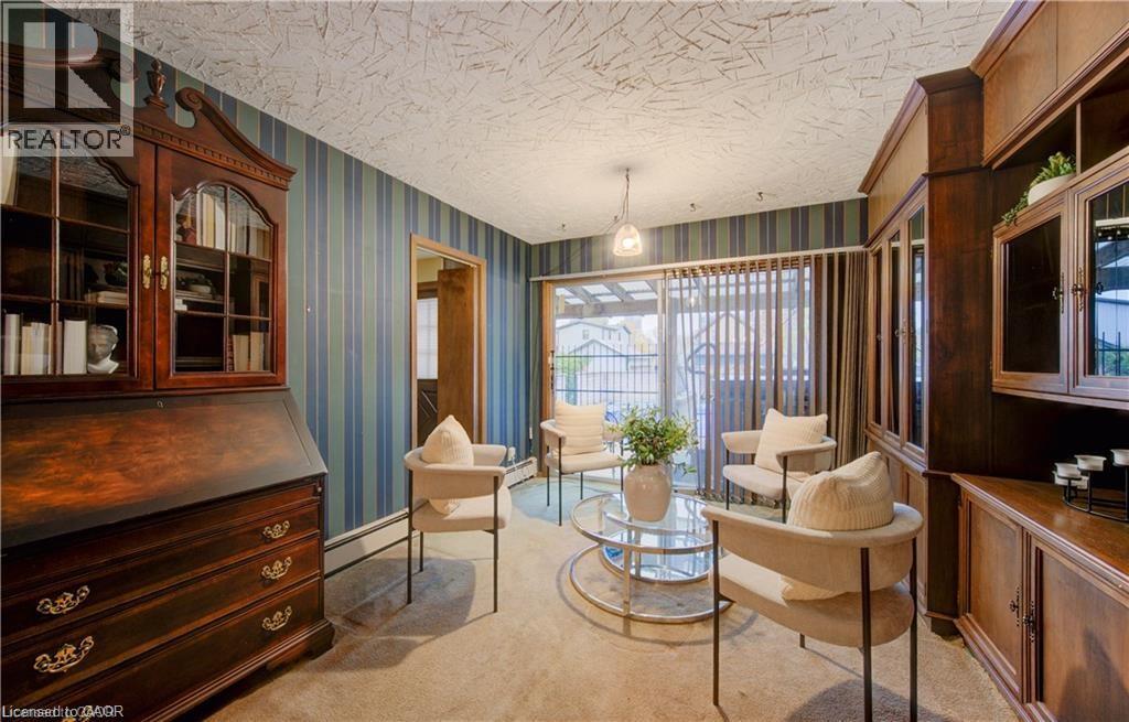 48 DUPONT Street thumbnail 11