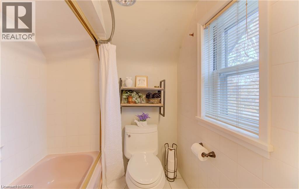 48 DUPONT Street thumbnail 21