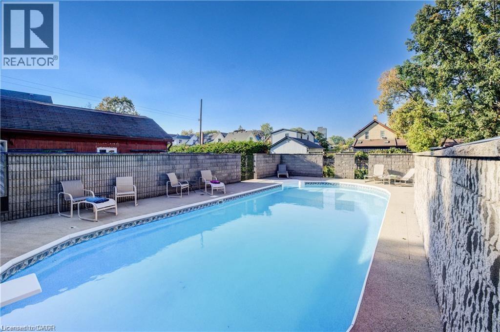 48 DUPONT Street thumbnail 29