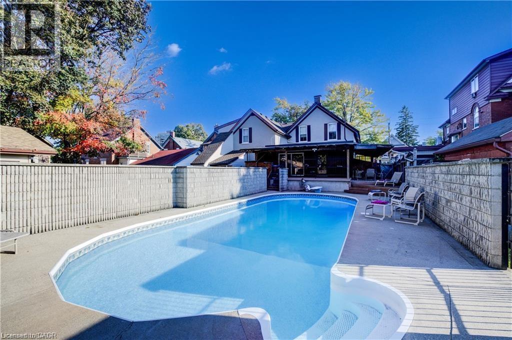 48 DUPONT Street thumbnail 31