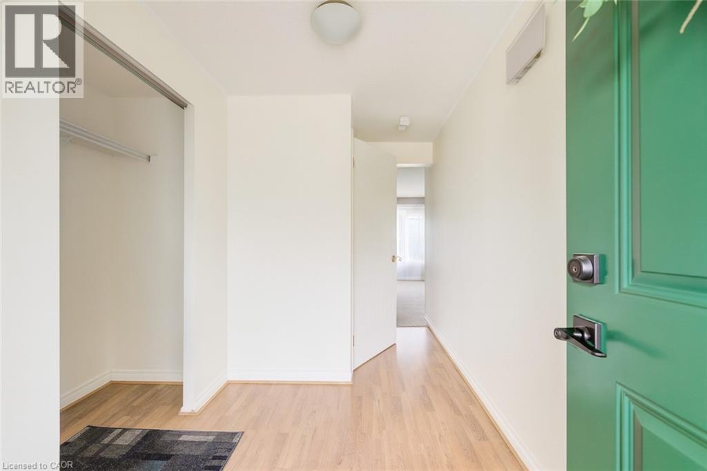 465 WOOLWICH Street N Unit# 17 thumbnail 4