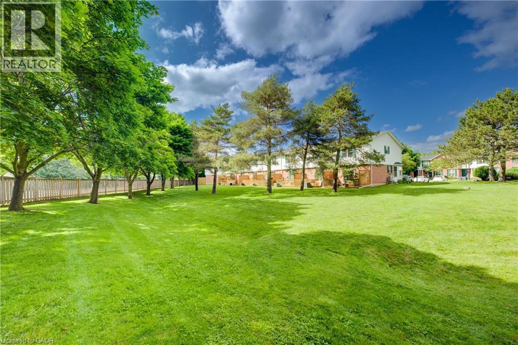 465 WOOLWICH Street N Unit# 17 thumbnail 18