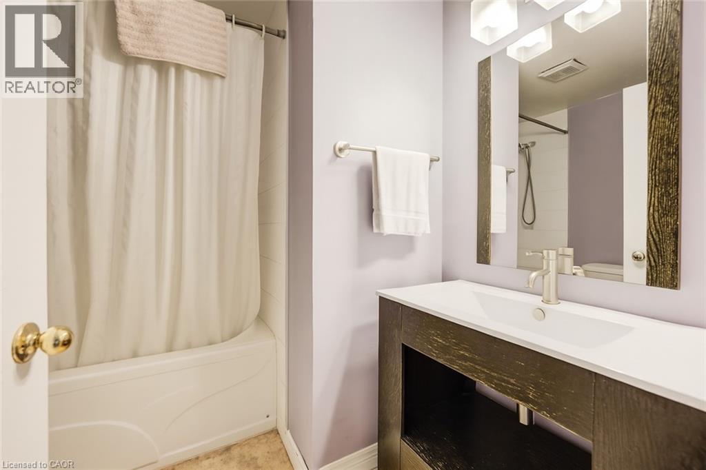 465 WOOLWICH Street N Unit# 17 thumbnail 13