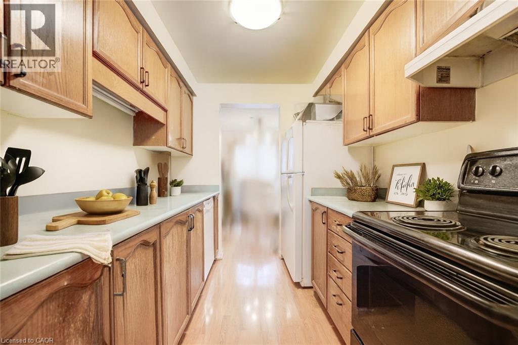 465 WOOLWICH Street N Unit# 17 thumbnail 8