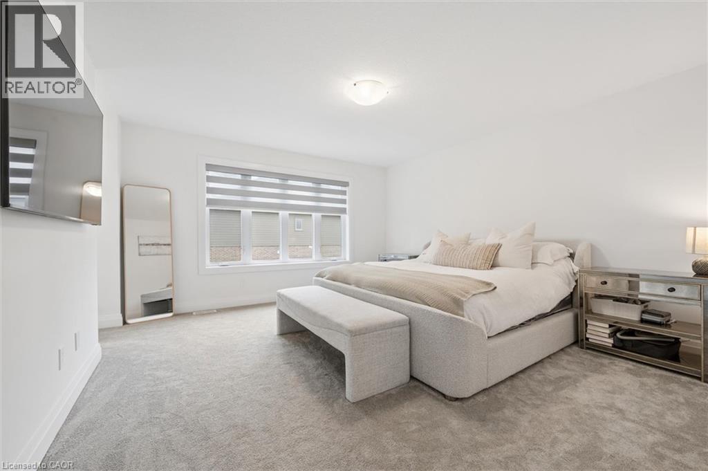 213 FALLOWFIELD Drive thumbnail 26