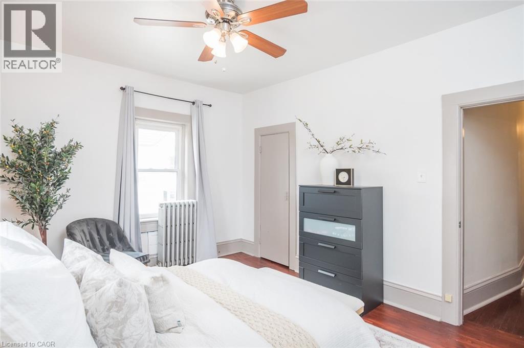 207 WATERLOO Street N thumbnail 26