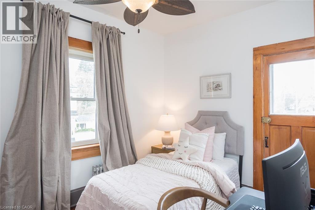 207 WATERLOO Street N thumbnail 29