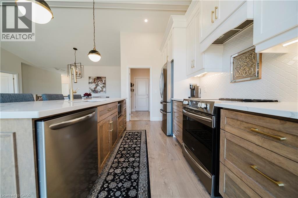 300 SNYDER'S Road E Unit# 12 thumbnail 12